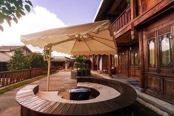 Lijiang Banshan Yunfu Boutique Hostel Dış mekan fotoğraf